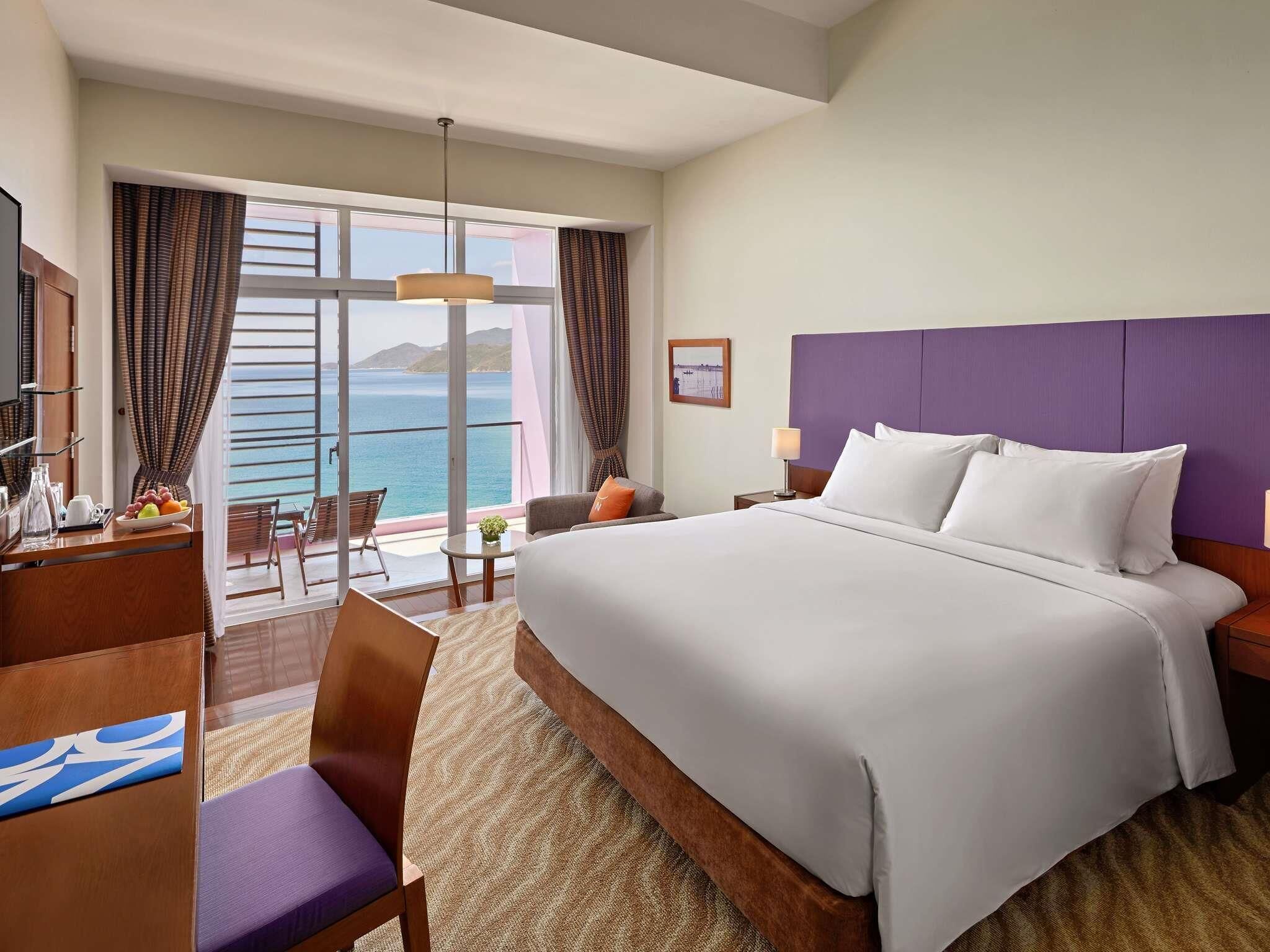 Chambre Supérieure, 1 très grand lit, vue océan | 1 chambre, minibar, coffres-forts dans les chambres