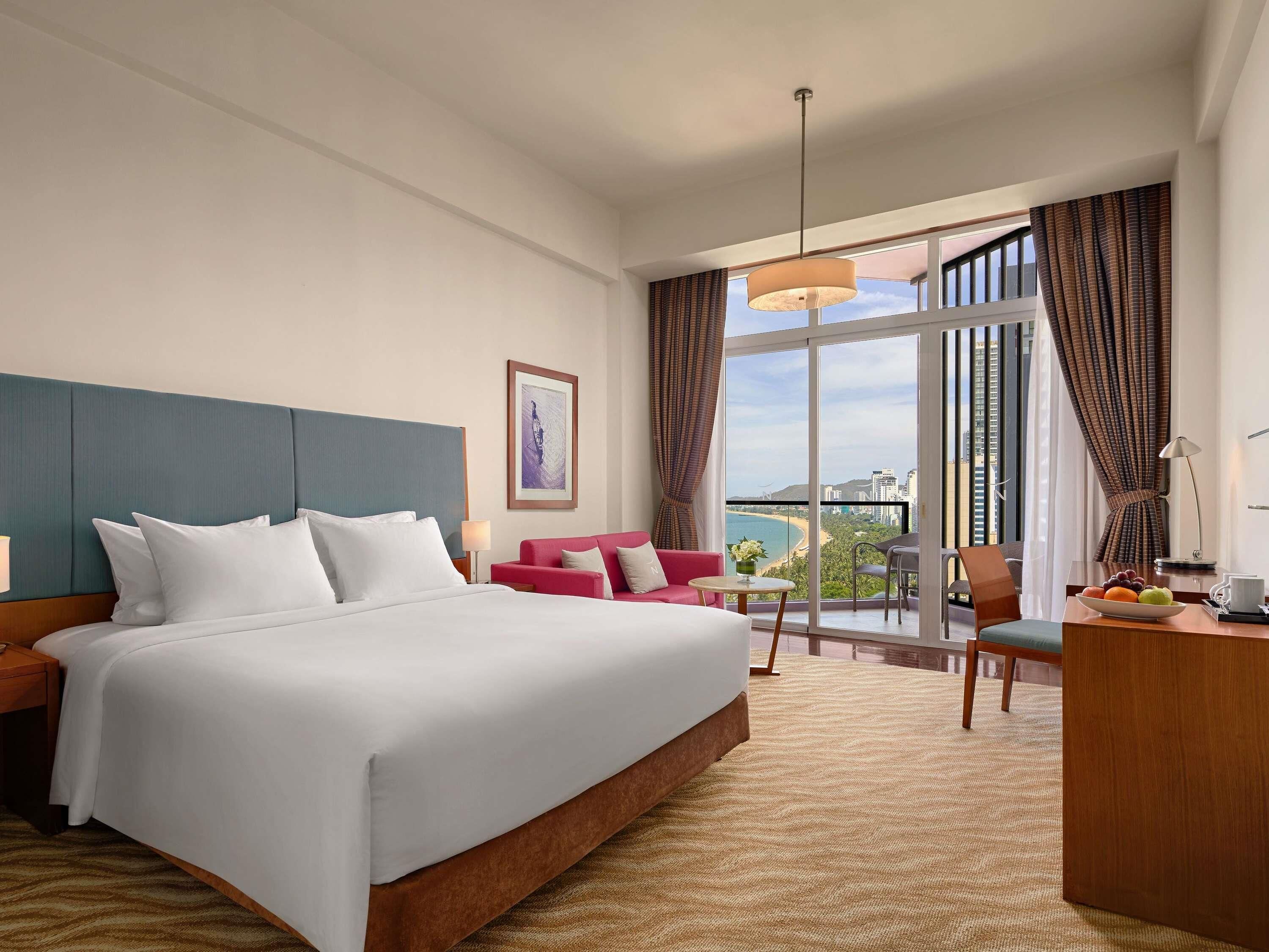 1 bedroom, minibar, in-room safe, individually decorated