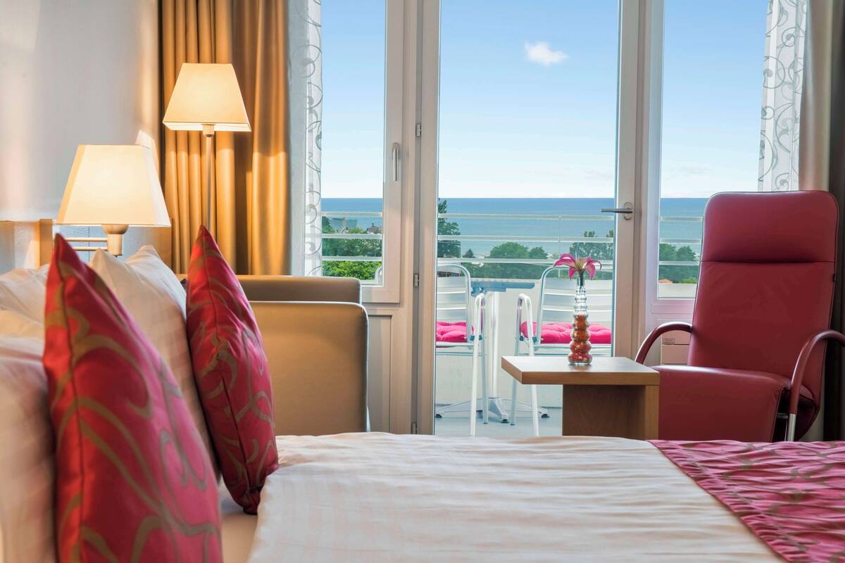 junior suite, 1 double bed, balcony, lake view | view from room