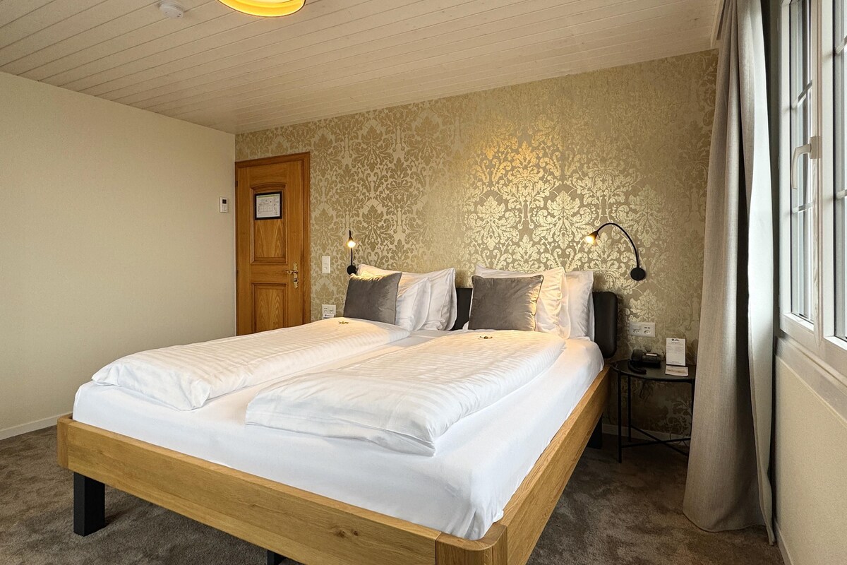 Standard Apartment, Multiple Beds, Kitchen | Desk, rollaway beds (surcharge), WiFi (free), bed sheets