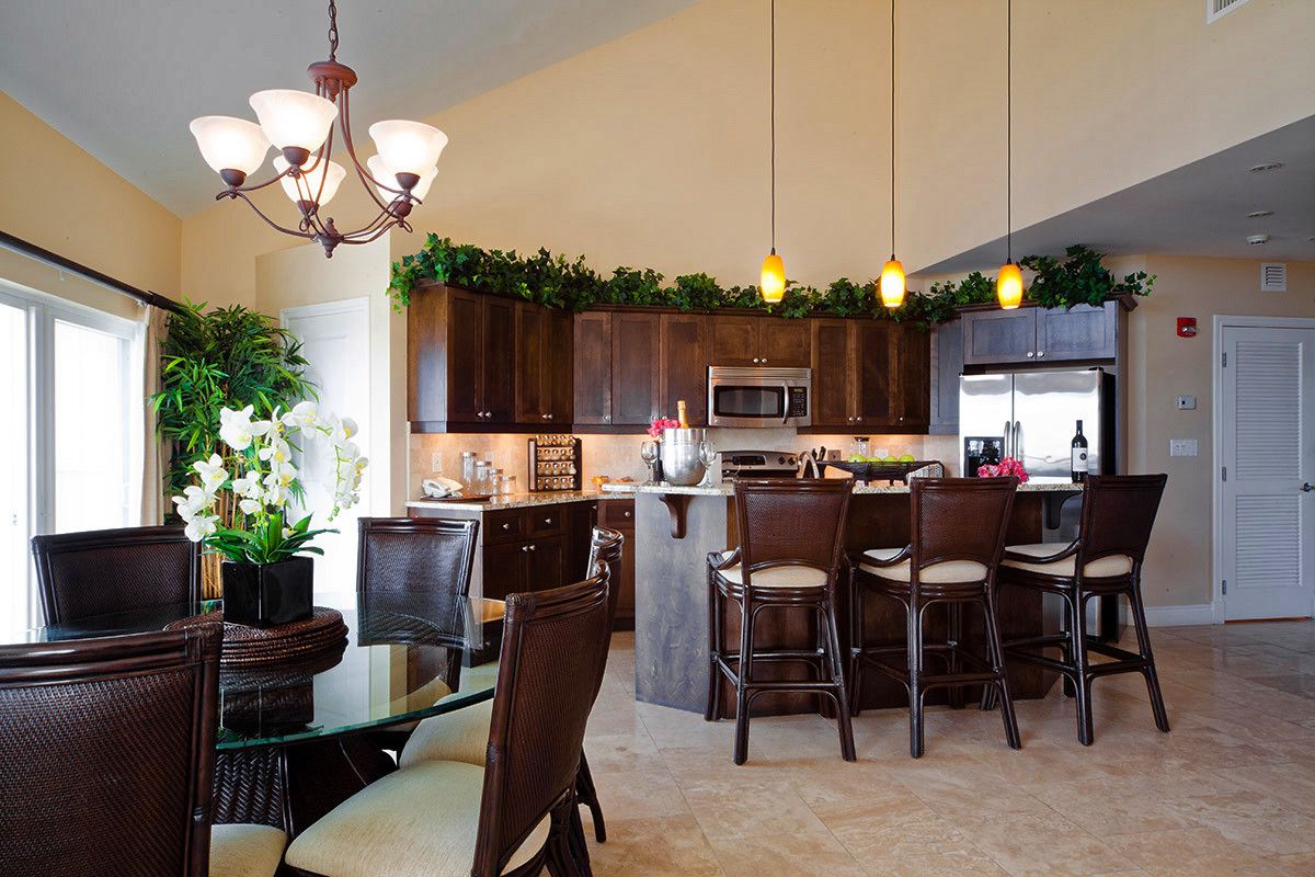 luxury penthouse, 2 bedrooms | private kitchen | fridge, microwave, coffee/tea maker