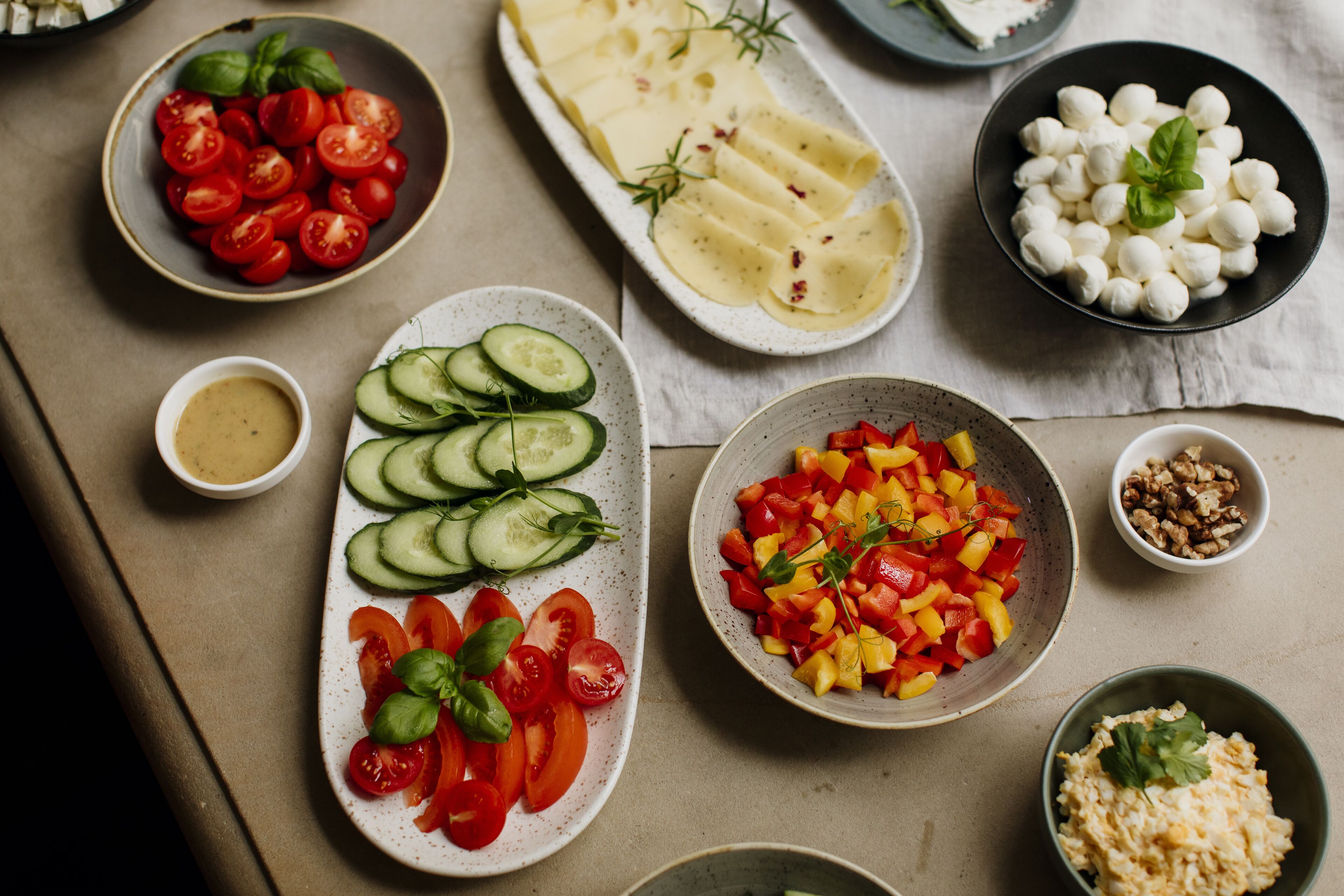 daily buffet breakfast (pln 80 per person)