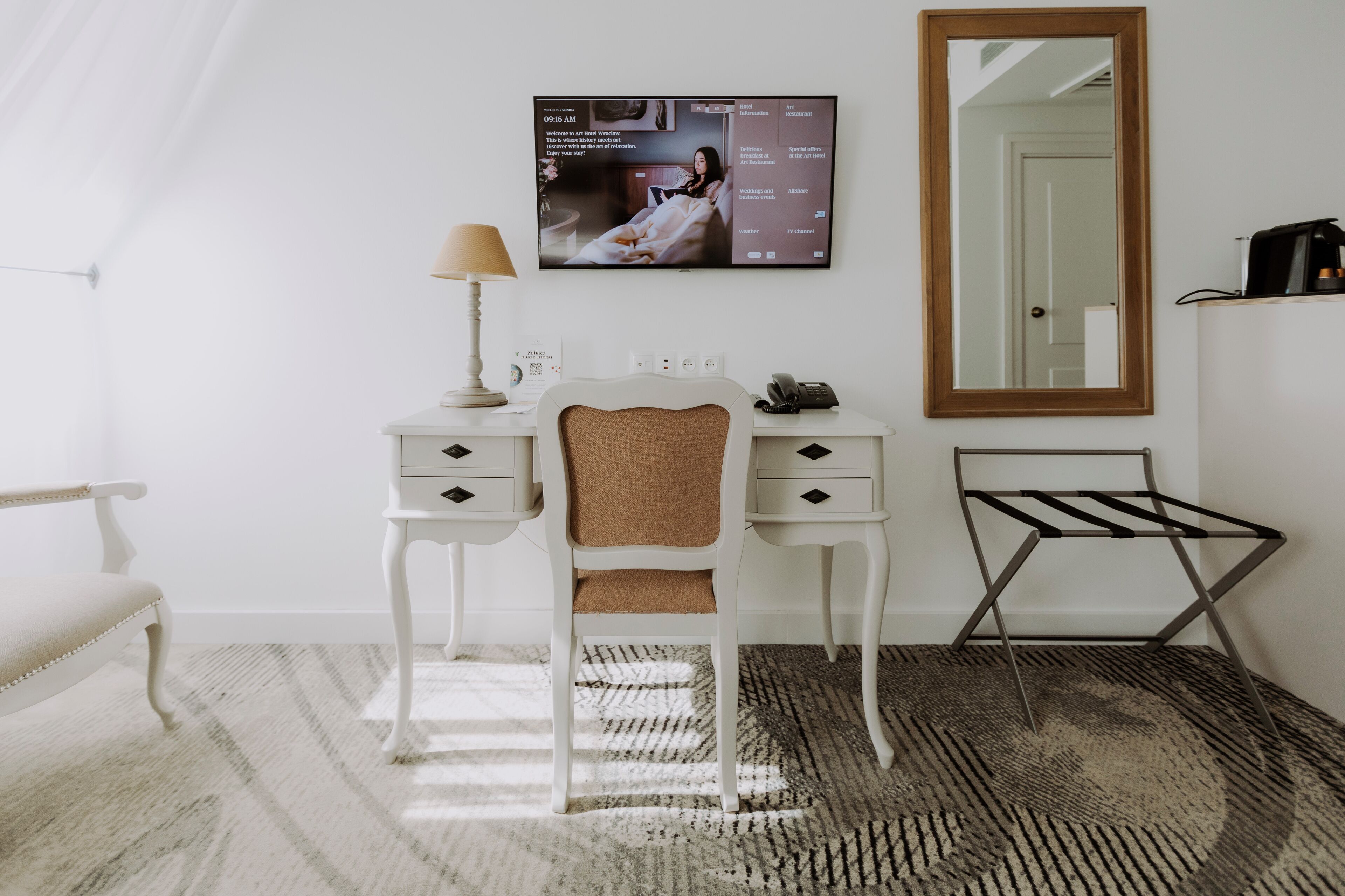 superior double room | hypo-allergenic bedding, minibar, in-room safe, desk