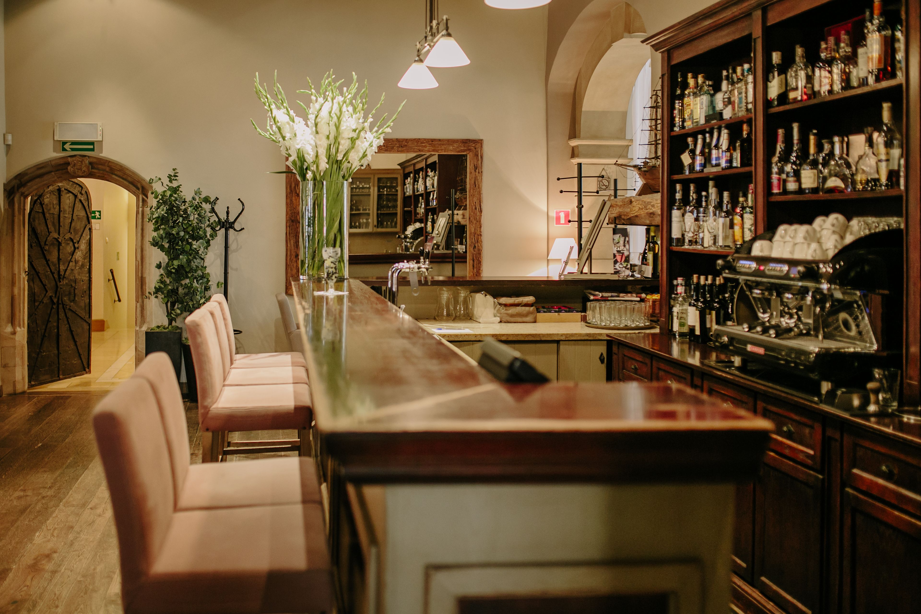 Bar (en el alojamiento)