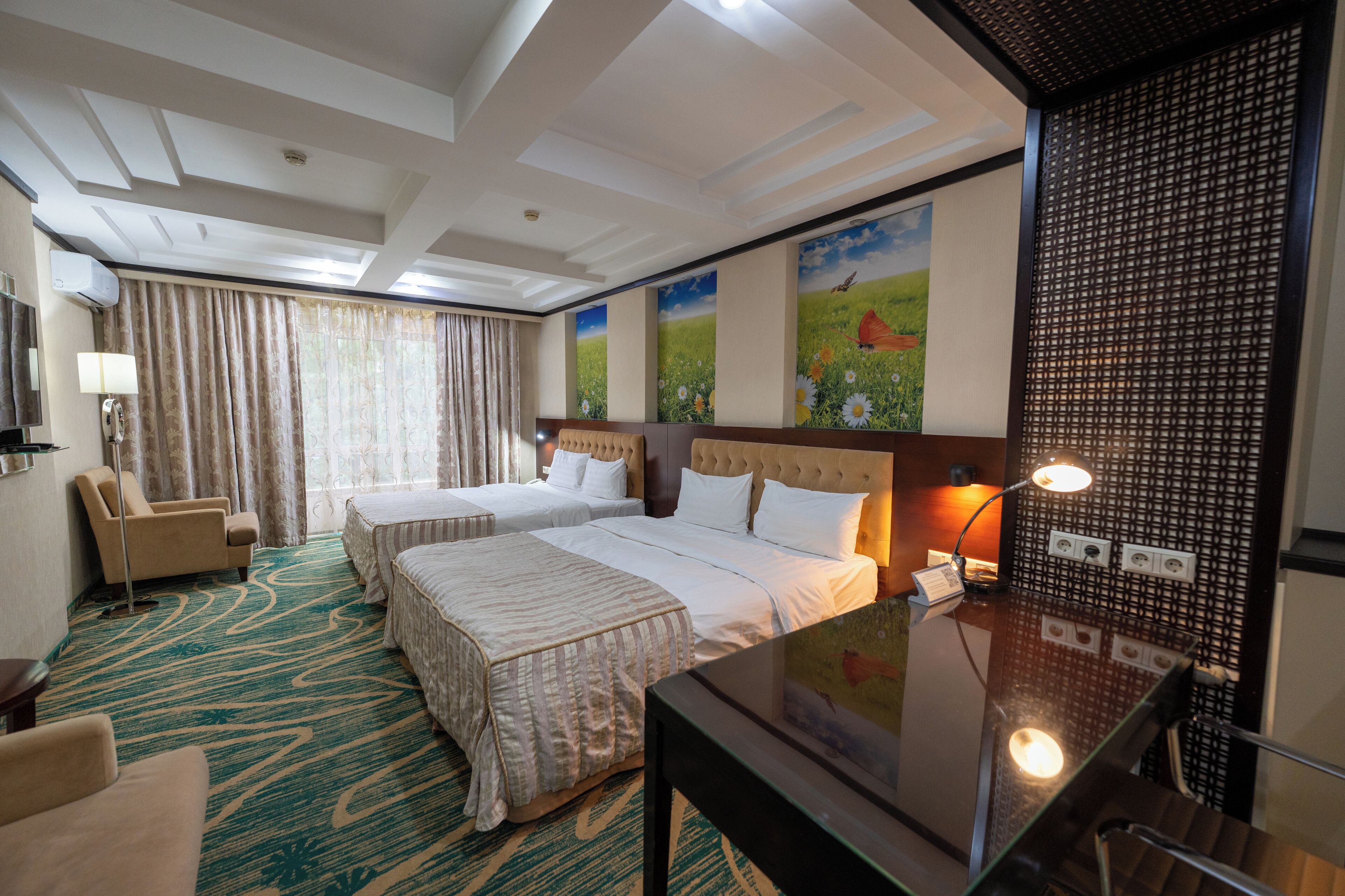 family studio suite | 1 bedroom, premium bedding, minibar, in-room safe