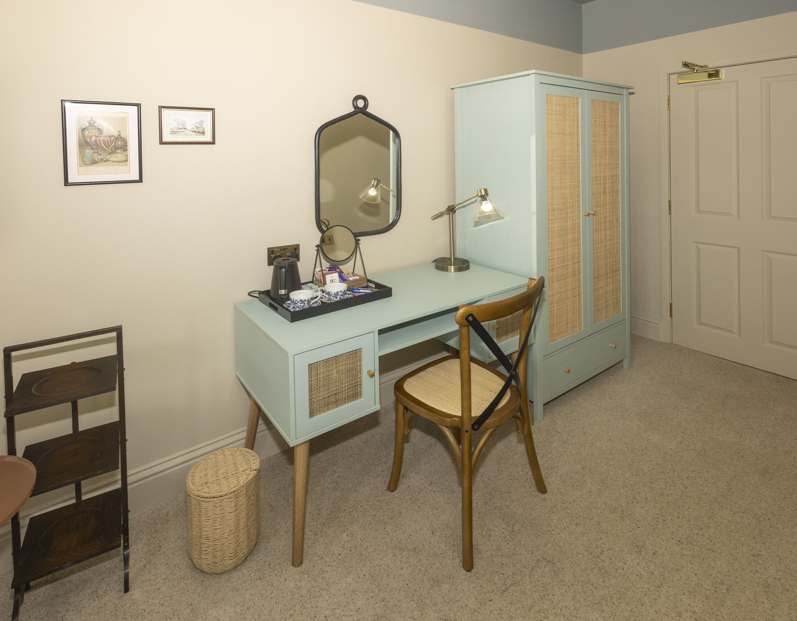 standard single room | hypo-allergenic bedding, individually decorated, individually furnished