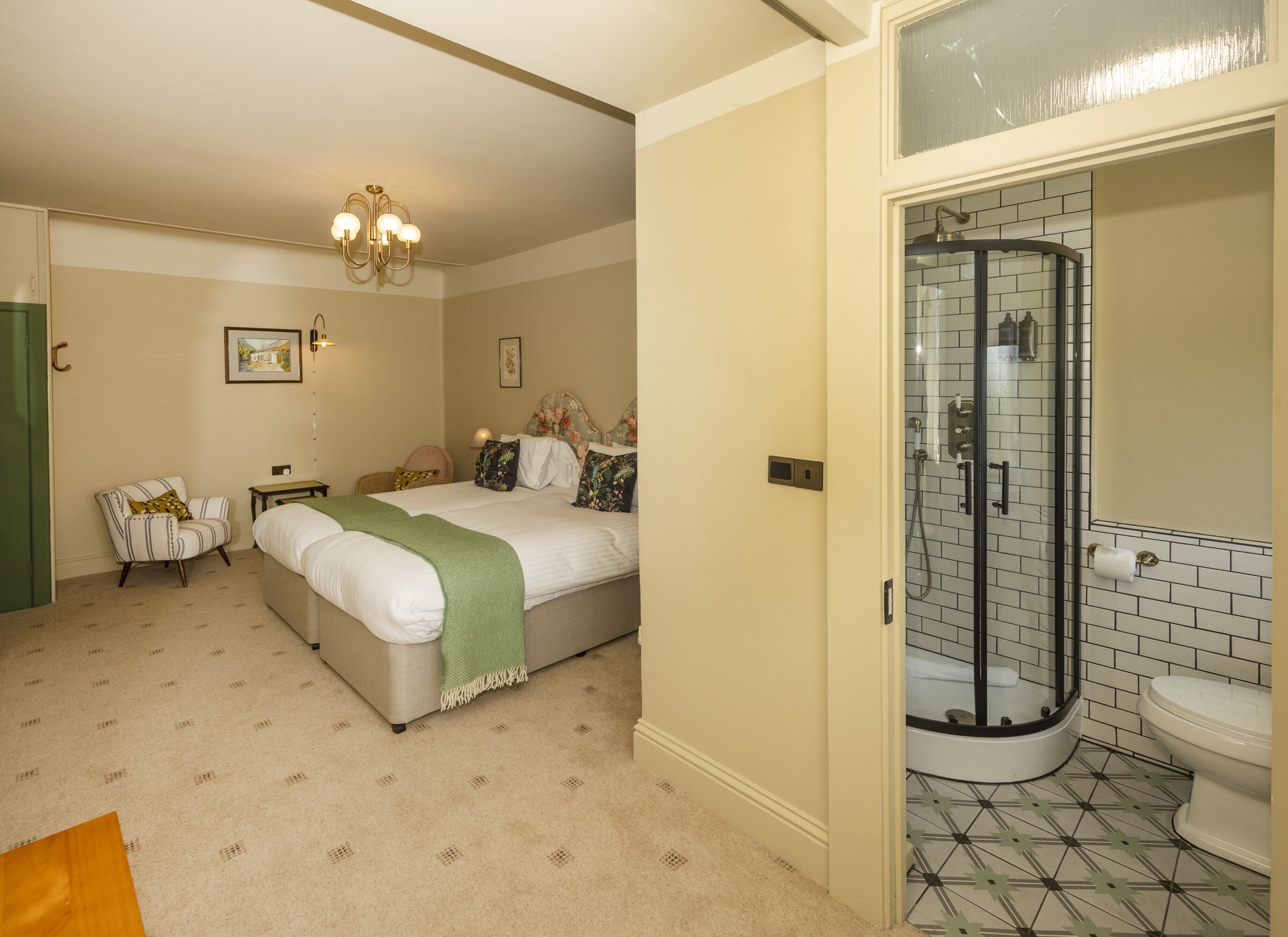 deluxe double or twin room | hypo-allergenic bedding, individually decorated, individually furnished