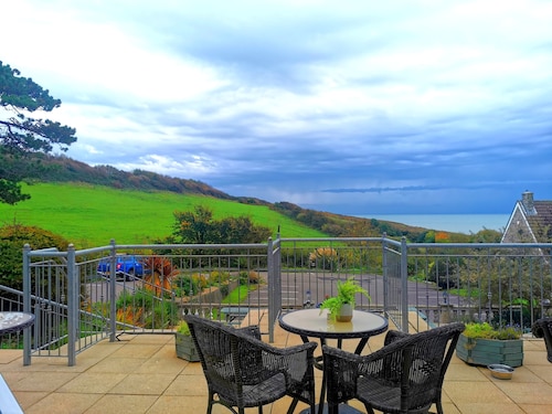 Eype's Mouth Country Hotel