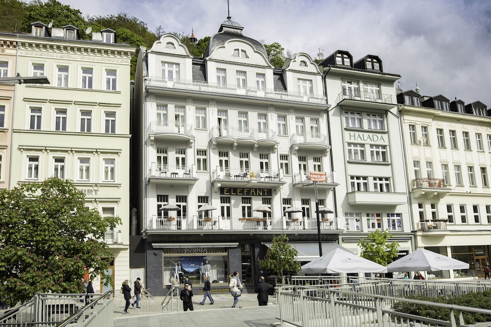 EA Hotel Elefant