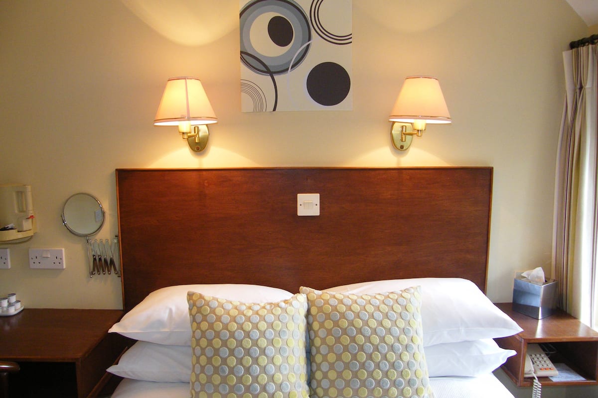 Double Room (Small) | 1 bedroom, individually decorated, individually furnished, desk