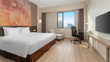 Minibar, in-room safe, desk, blackout curtains