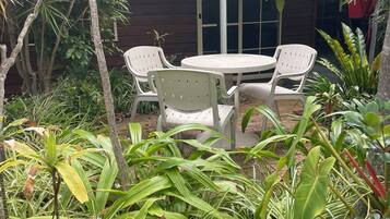 Classic Apartment | Terrace/patio