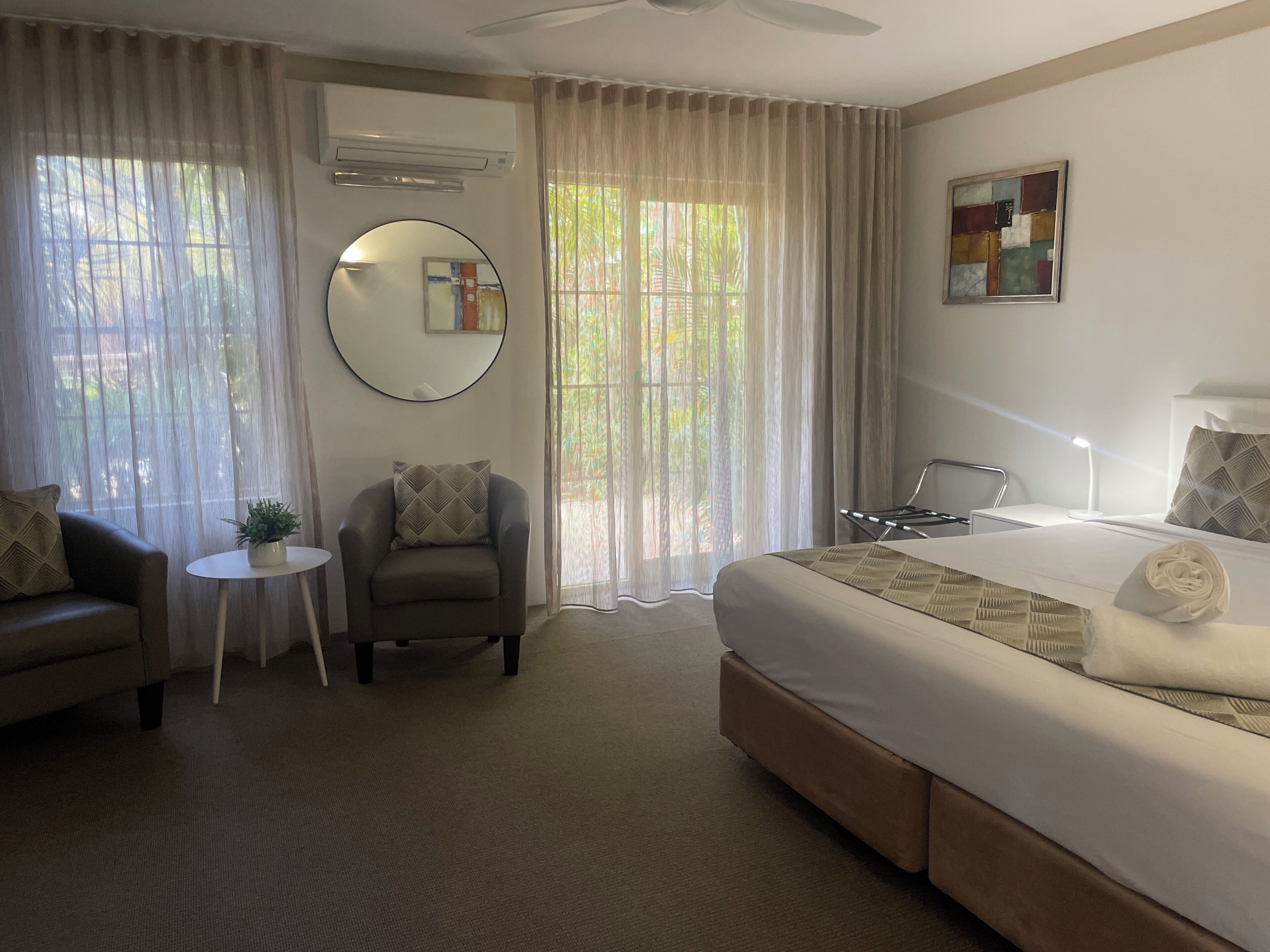 King Room with Garden View