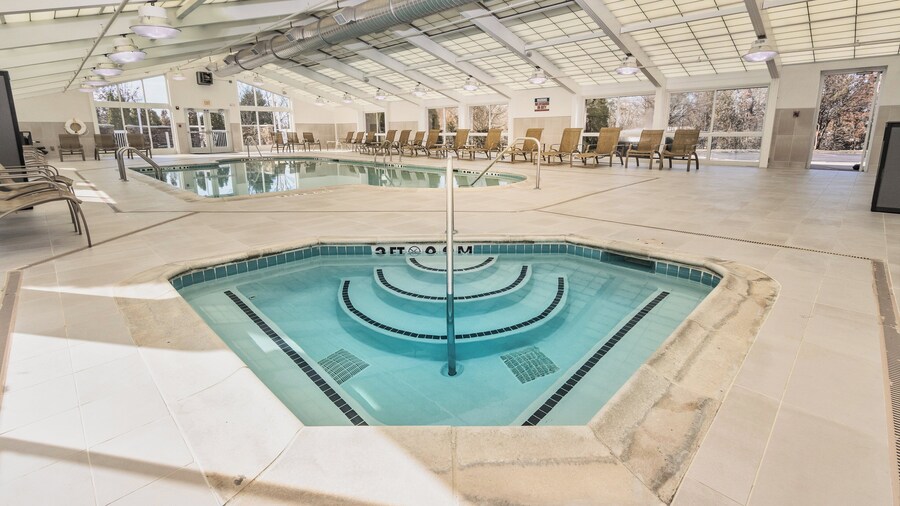 Holiday Inn Hotel & Suites Memphis - Wolfchase Galleria by IHG