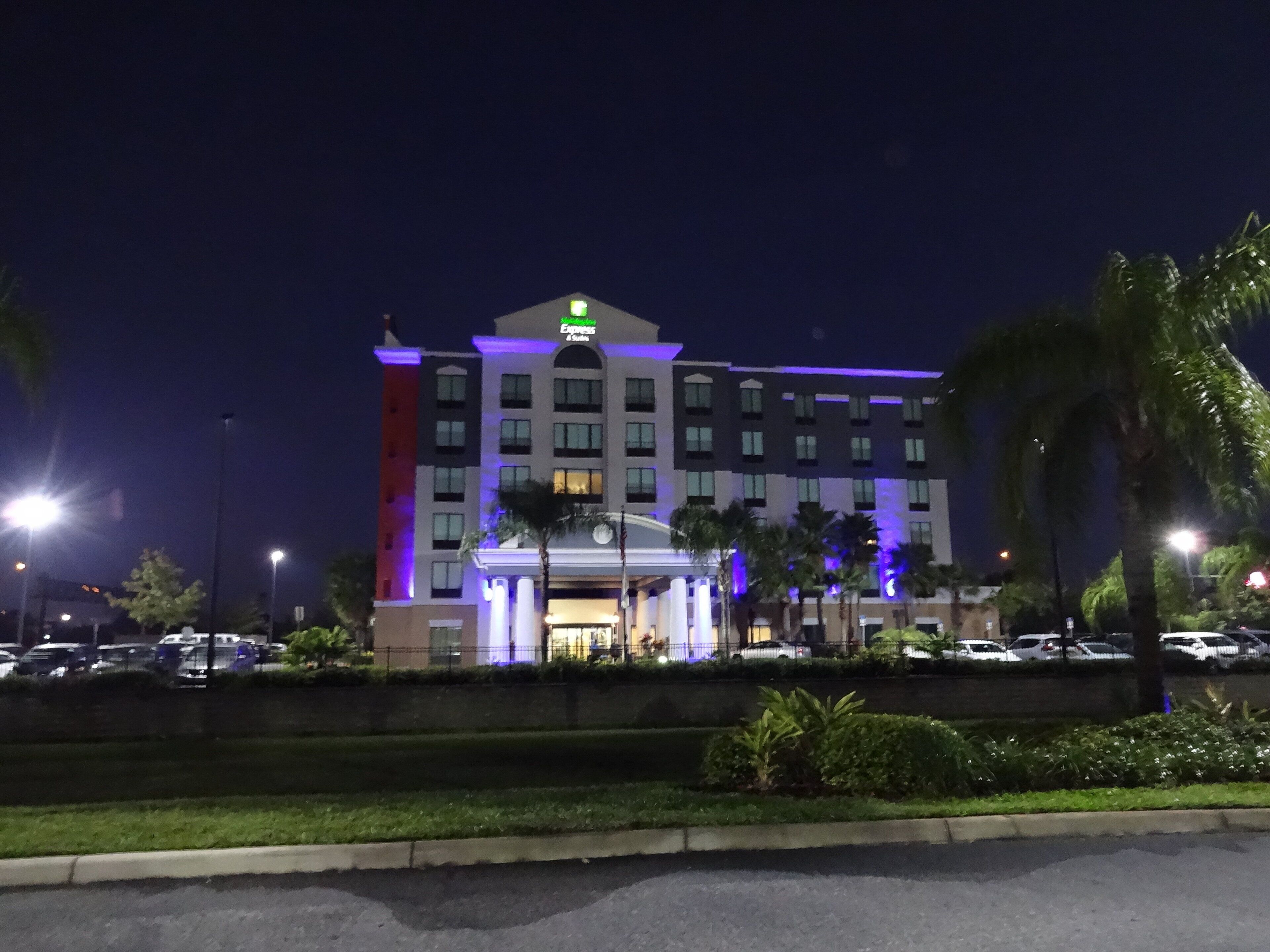 Foto - Holiday Inn Express & Suites, International Drive by IHG