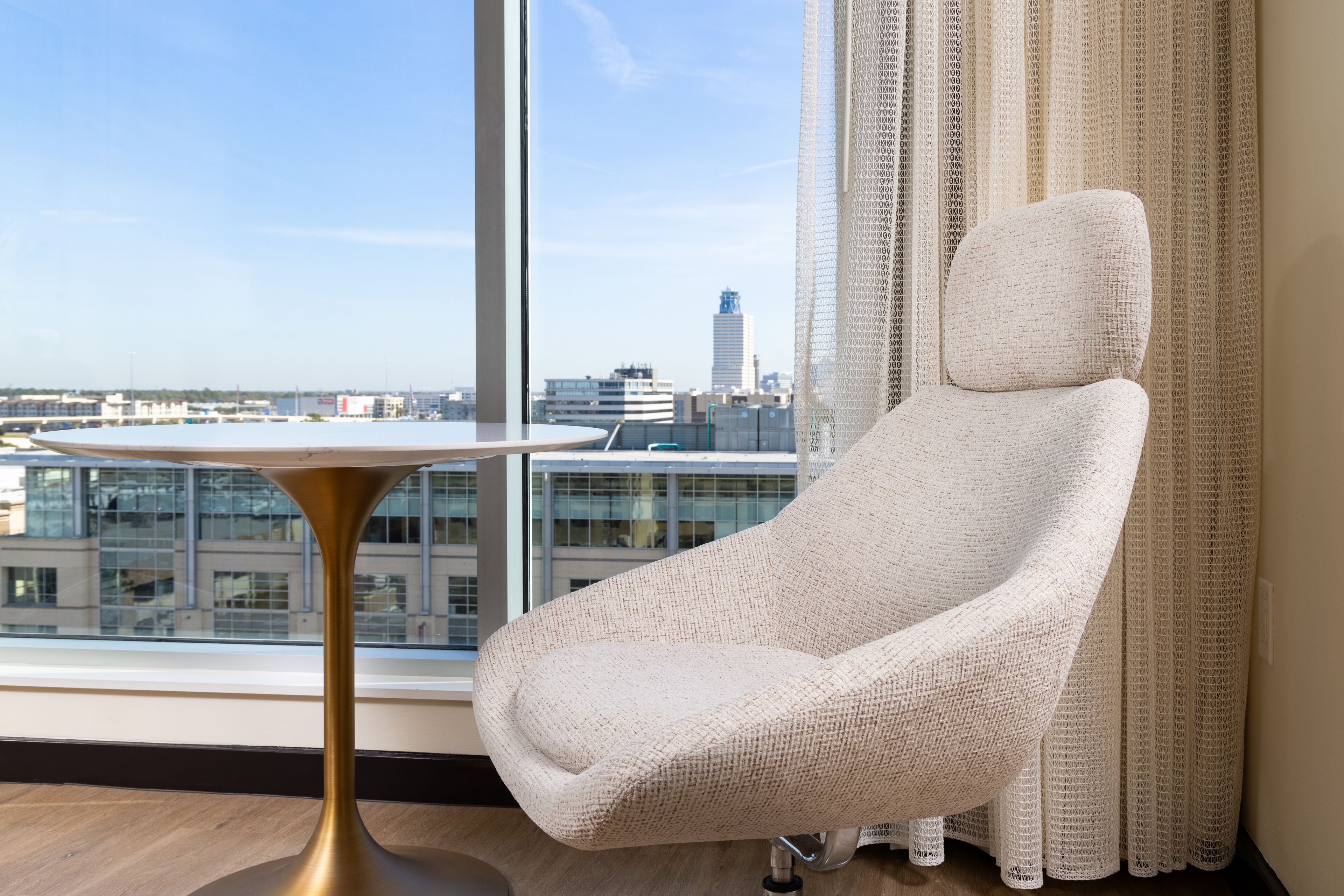 egyptian cotton sheets, premium bedding, pillow-top beds, minibar