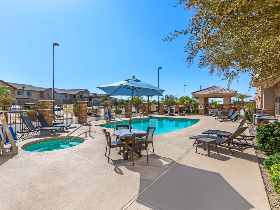 Outdoor pool, pool umbrellas, sun loungers