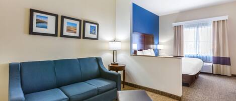 Suite, 1 cama King size y sofá cama, para no fumadores | Ropa de cama de alta calidad y espacio para trabajar con laptop