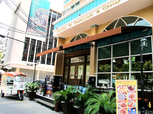 Bourbon St Boutique Hotel