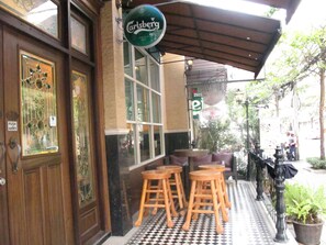 Bagian depan properti