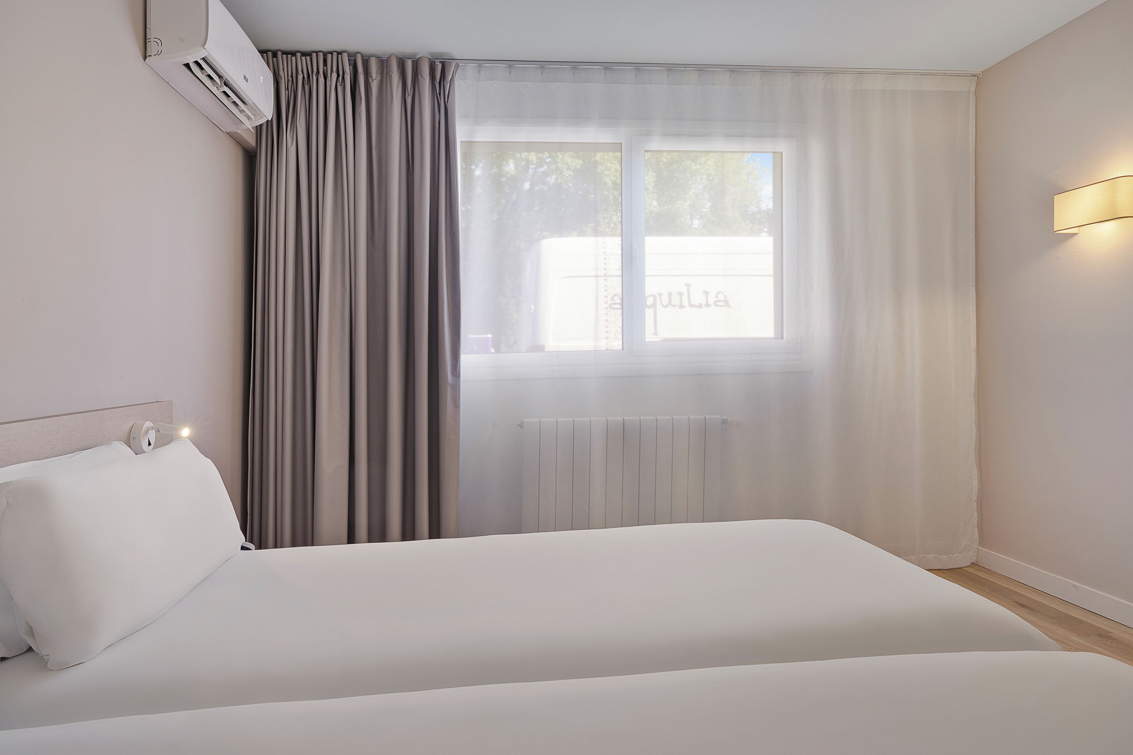 Photo - B&B HOTEL Oviedo