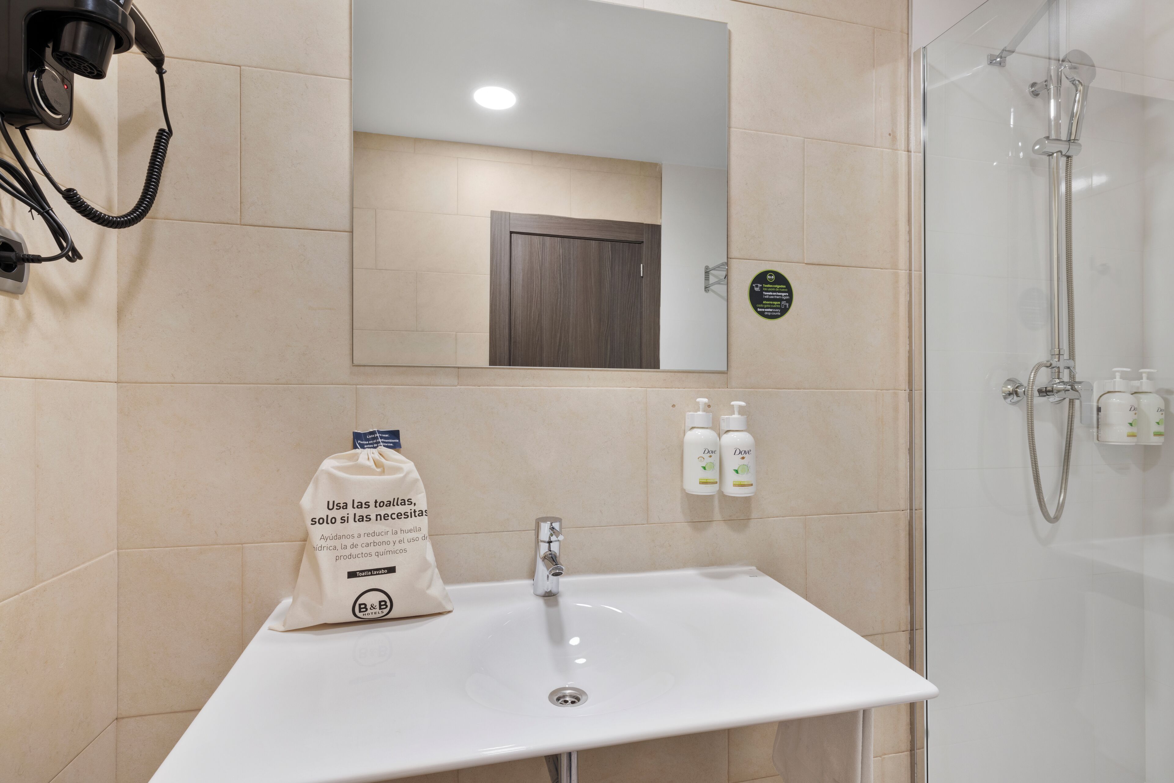 Photo - B&B HOTEL Oviedo