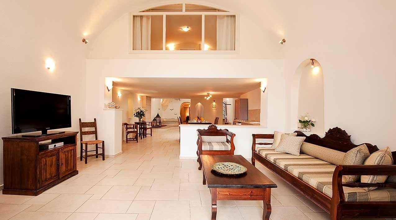 grand villa, 3 bedrooms, private pool, sea view (cave) | living room | lcd tv