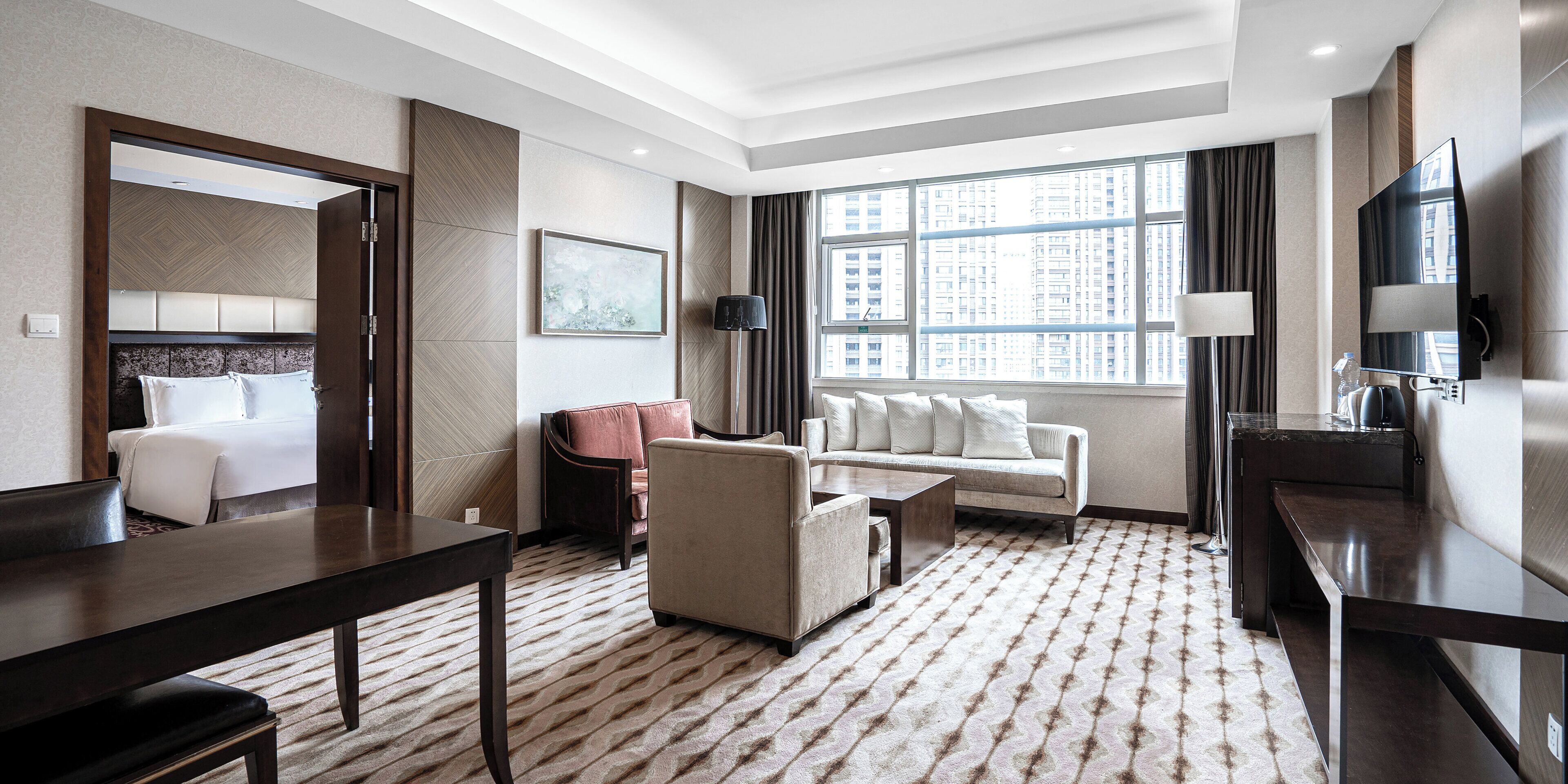 suite, multiple beds | minibar, in-room safe, soundproofing, iron/ironing board