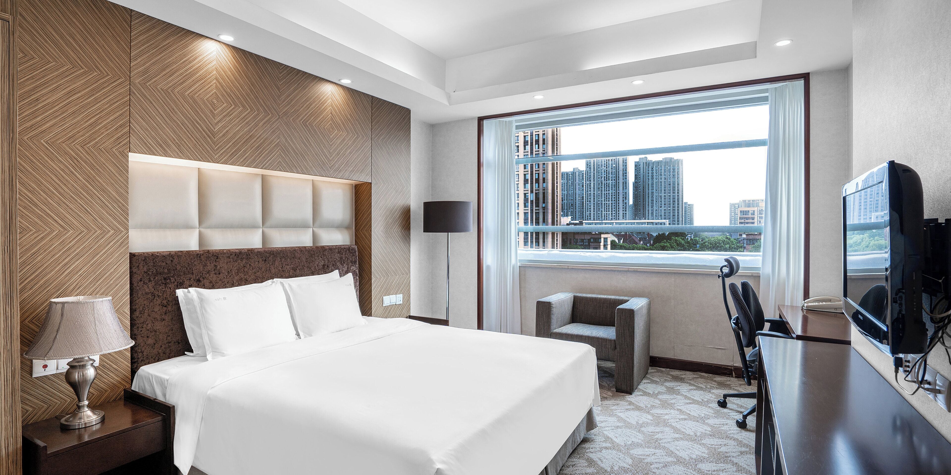 Minibar, una cassaforte in camera, insonorizzazione, ferro/asse da stiro