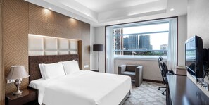 Minibar, in-room safe, soundproofing, iron/ironing board - Holiday Inn Changzhou Wujin by IHG (Changzhou)