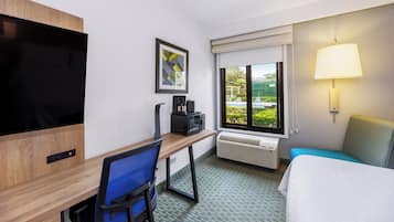 Standard Room, 2 Queen Beds, Microwave (Minifridge)