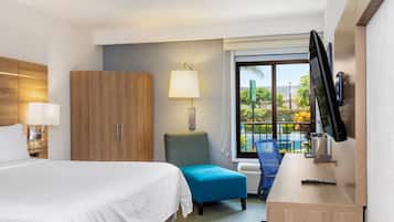 Premium bedding, in-room safe, desk, soundproofing