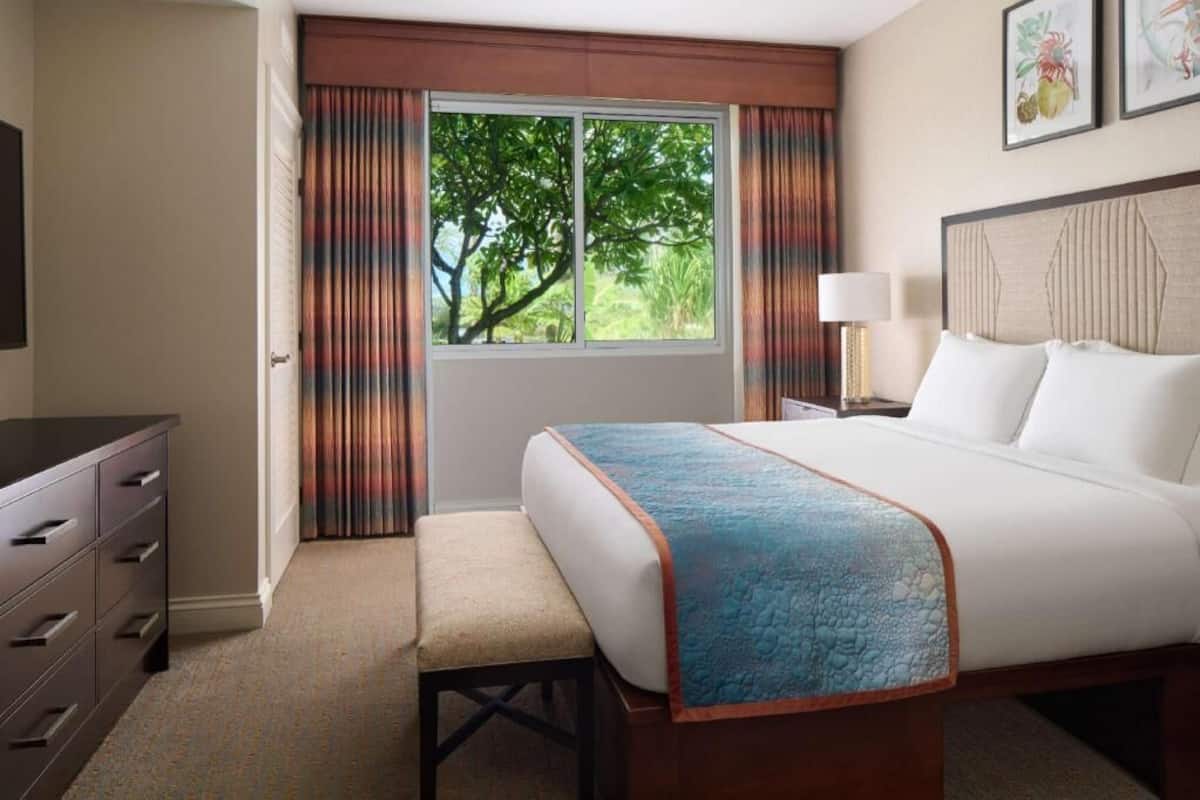 Premium bedding, down comforters, pillowtop beds, in-room safe