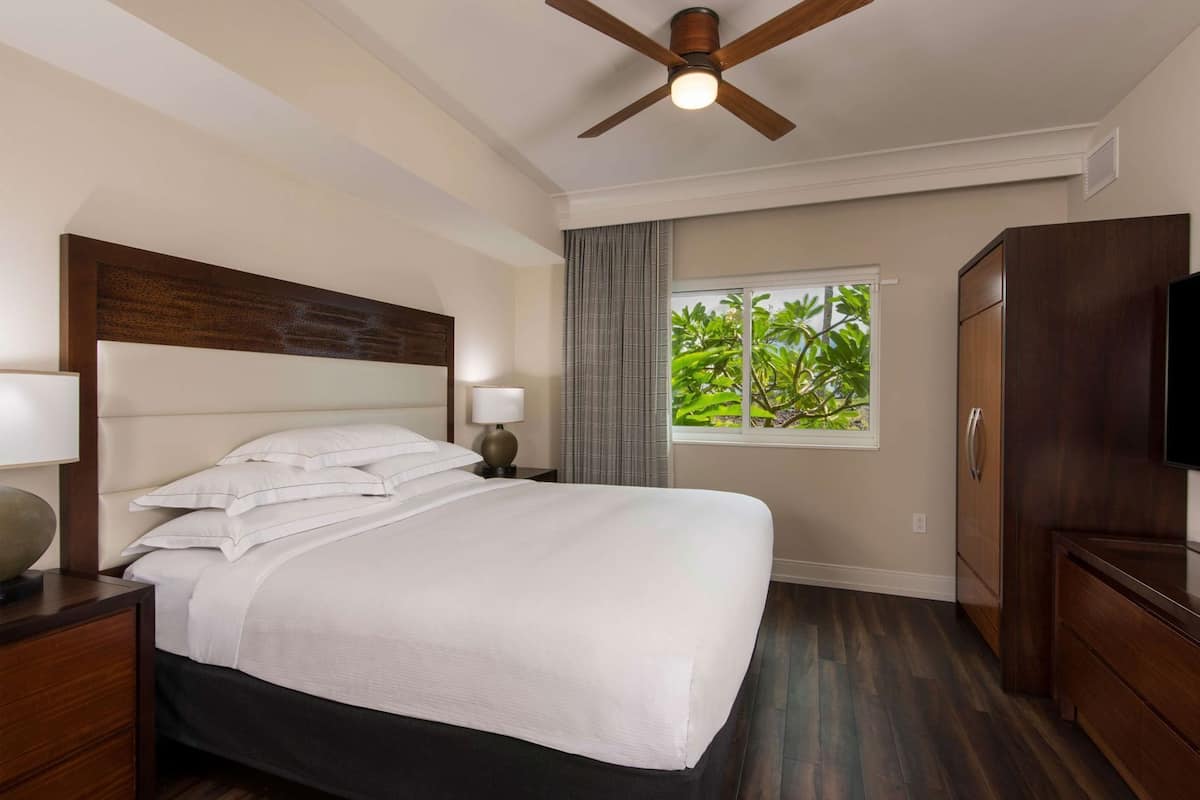 Premium bedding, down comforters, pillowtop beds, in-room safe