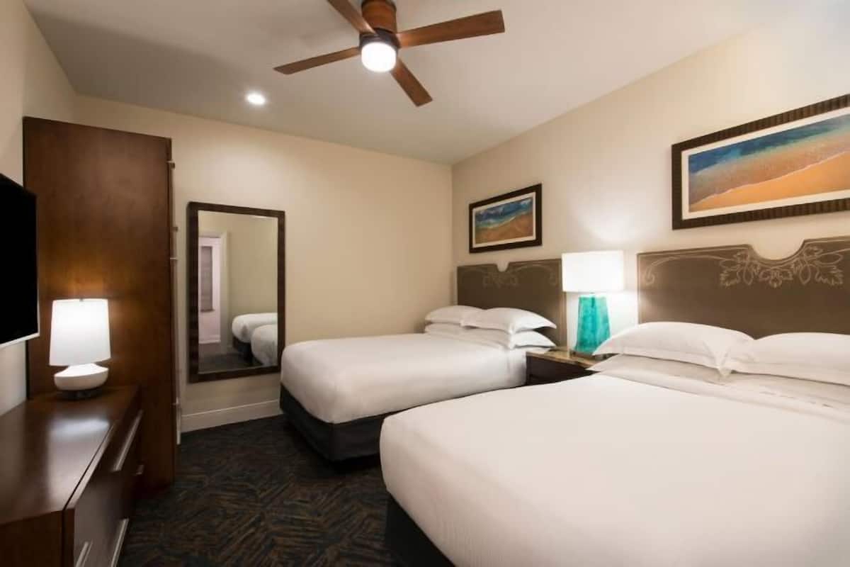 1 bedroom, premium bedding, down comforters, pillowtop beds