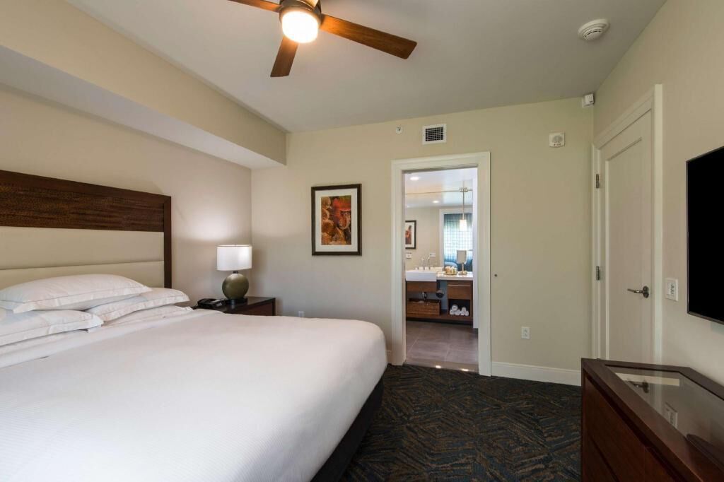 Sängtillbehör av högsta kvalitet, duntäcken och bäddmadrasser