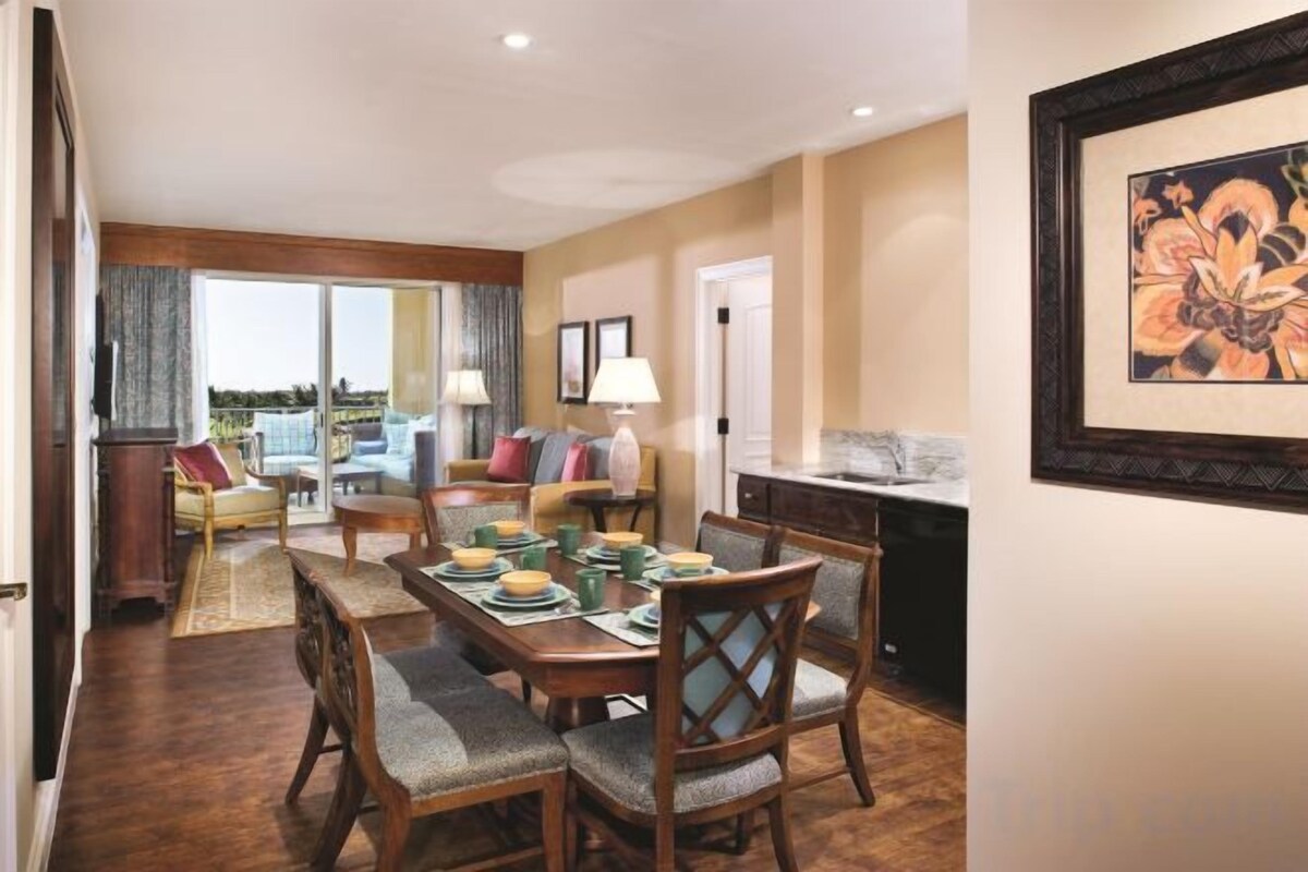 Mobility and Hearing Accessible Two Bedroom Suite with Golf View and Roll in Shower