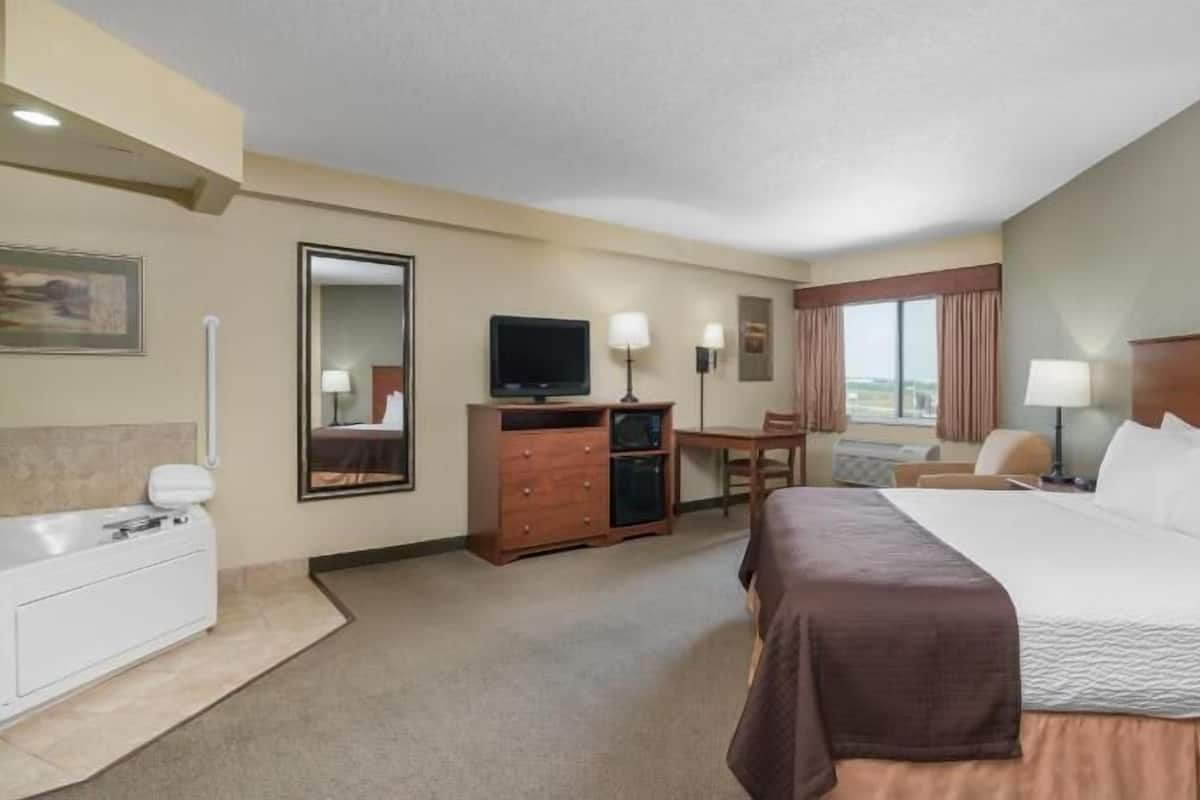 Individually decorated, individually furnished, desk, blackout drapes