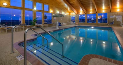 AmericInn by Wyndham Newton