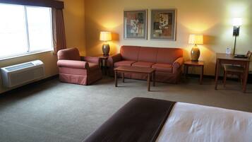 Superior Studio Suite, 1 King Bed, Non Smoking