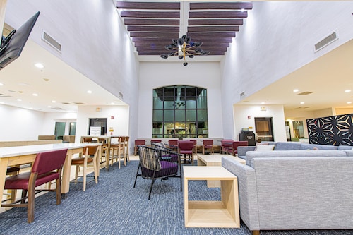 Staybridge Suites Lafayette by IHG