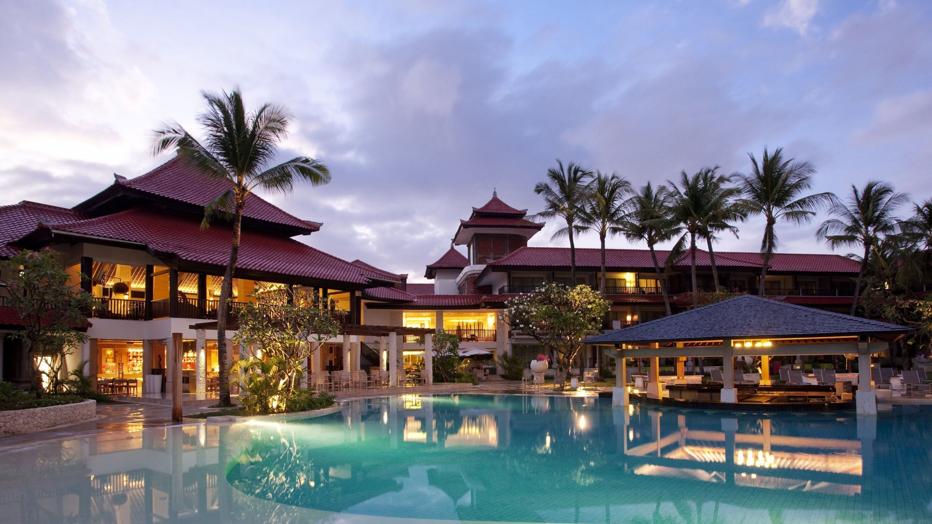 Outdoor pool, open 7:00 AM to 8:00 PM, free cabanas, pool umbrellas