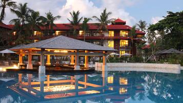 ์ผ์ธ ์์์ฅ, 07:00 ~ 20:00 ์คํ, ๋ฌด๋ฃ ์นด๋ฐ๋, ์์์ฅ ํ๋ผ์