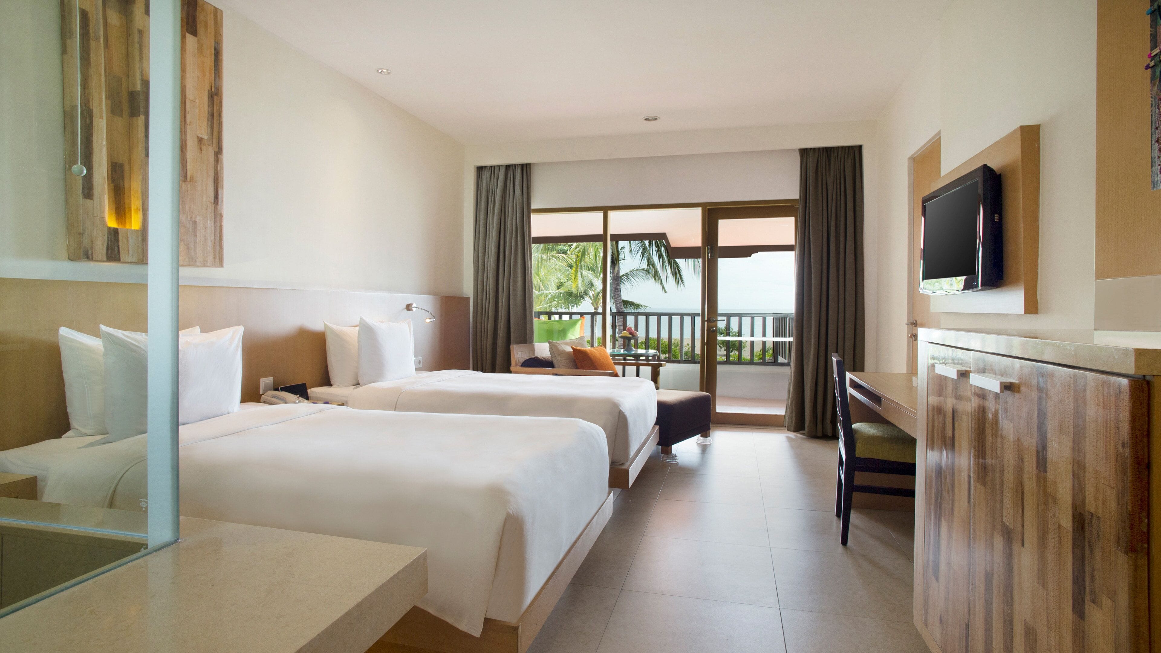 Chăn bông, minibar, két bảo mật tại phòng, trang trí khác biệt 