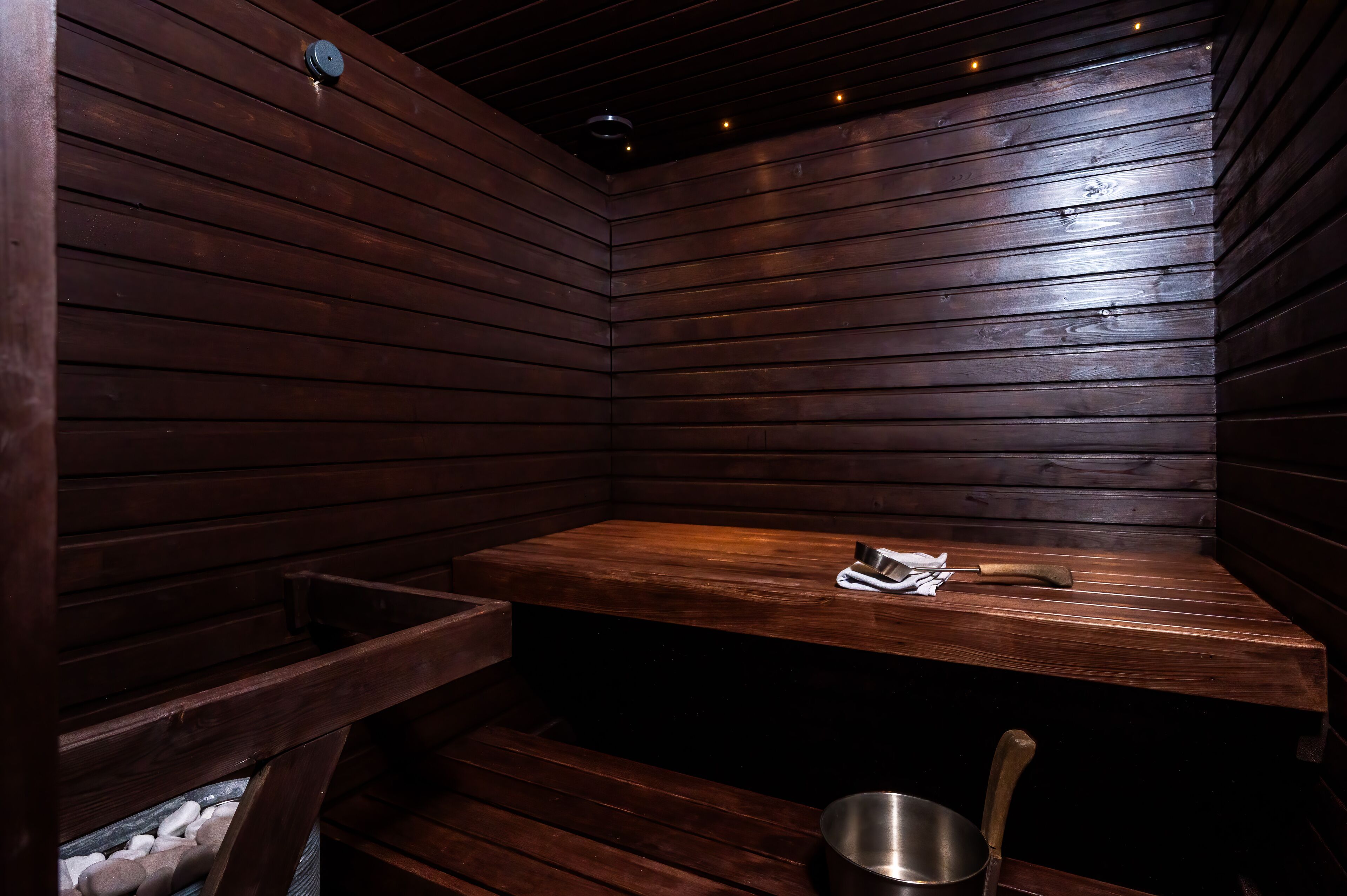 free toiletries, hair dryer, bidet, towels