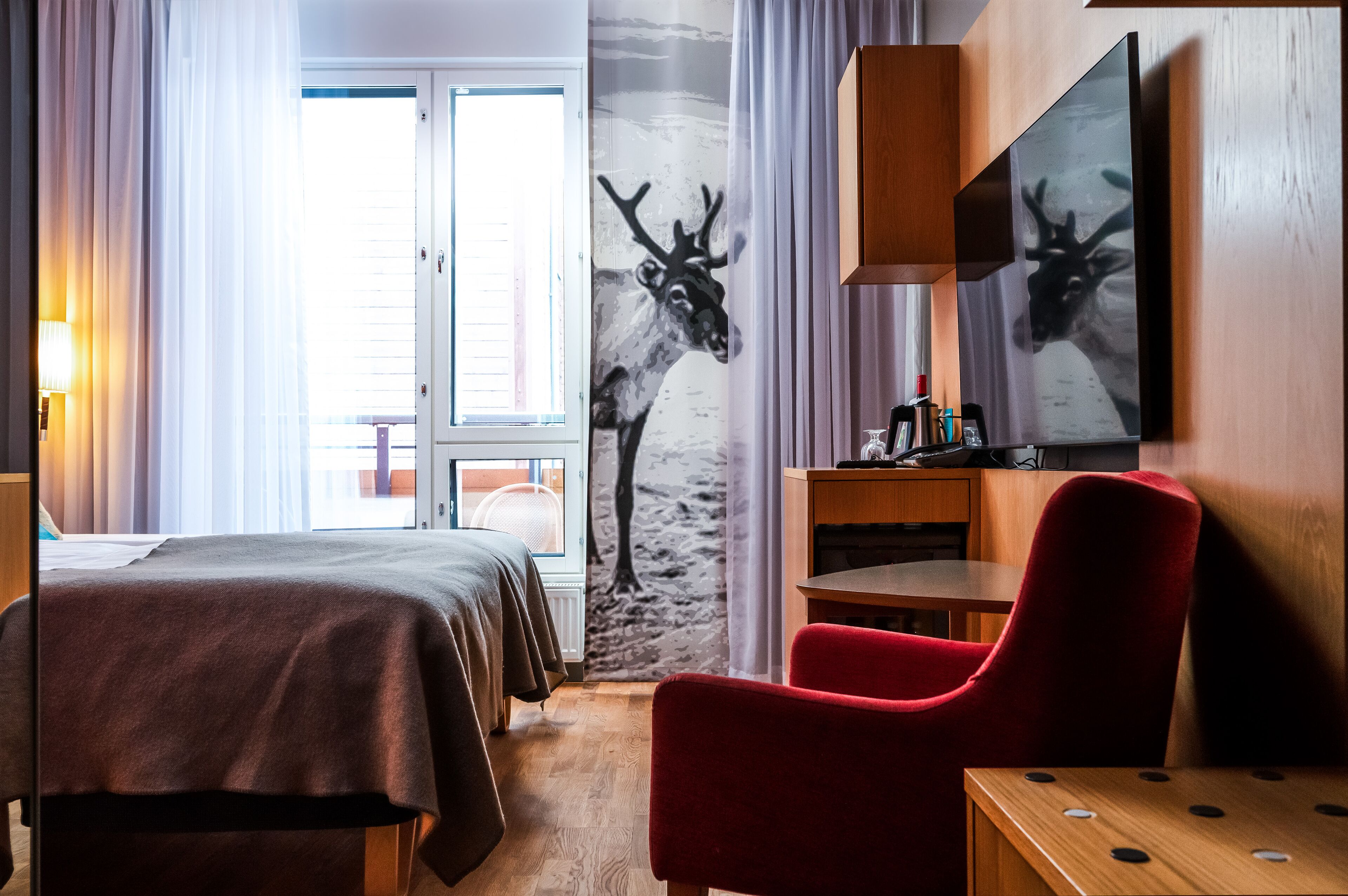 minibar, in-room safe, iron/ironing board, free cots/infant beds