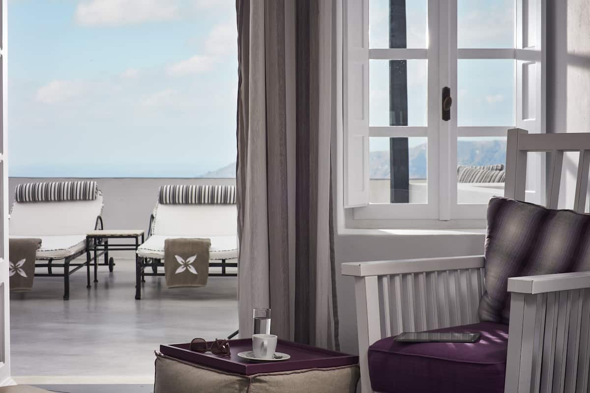 Suite, Sea View (Master - outdoor jetted tub) | 1 bedroom, minibar, in-room safe, soundproofing
