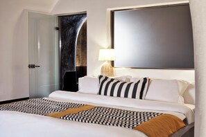 套房 | 1 間臥室、迷你吧、客房內保險箱、隔音