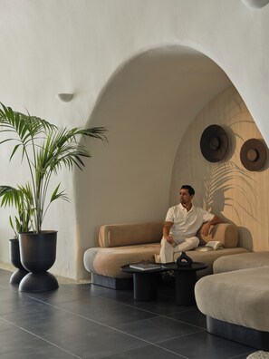 Lobby - San Antonio (Santorini)