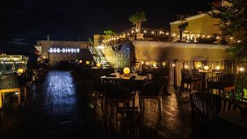 Frühstück, Mittagessen und Abendessen